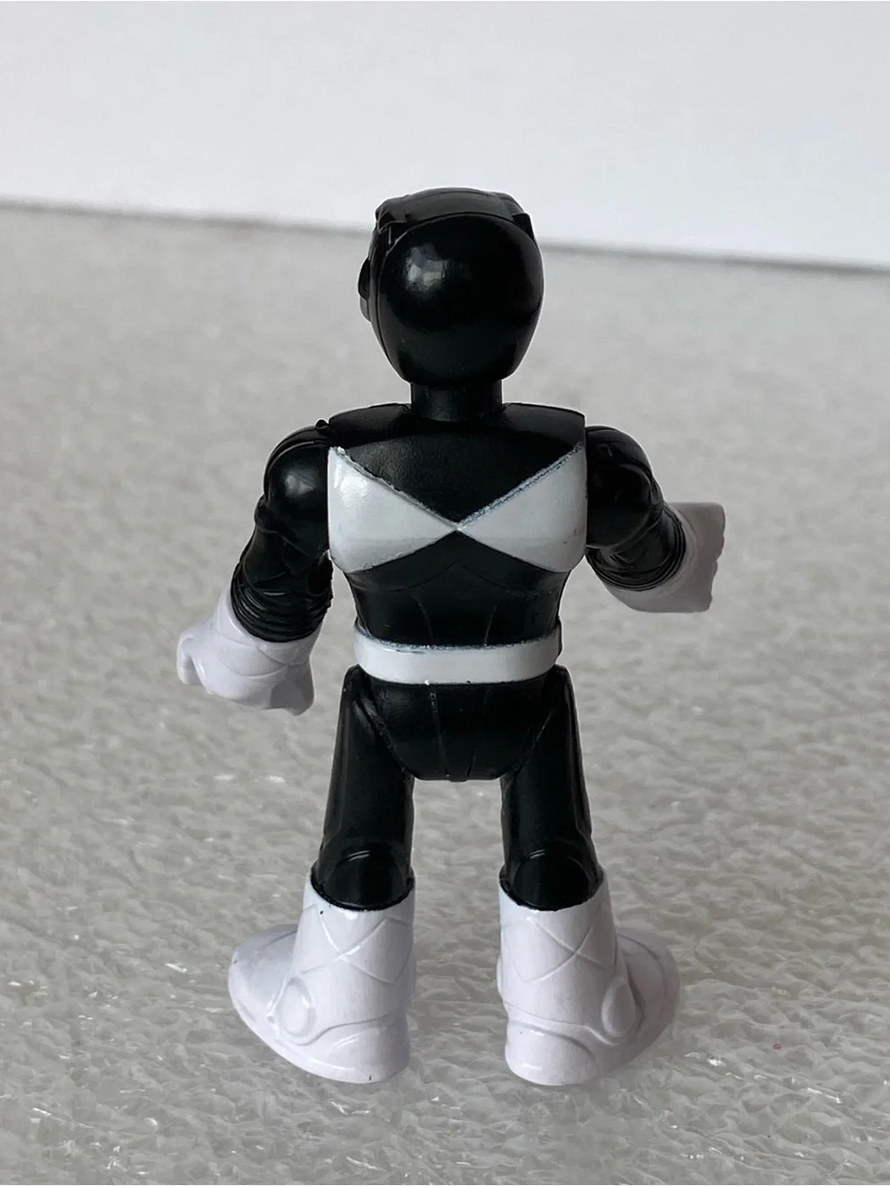 Fisher Price Imaginext Power Rangers Mighty Morphin Black Power Ranger Figure